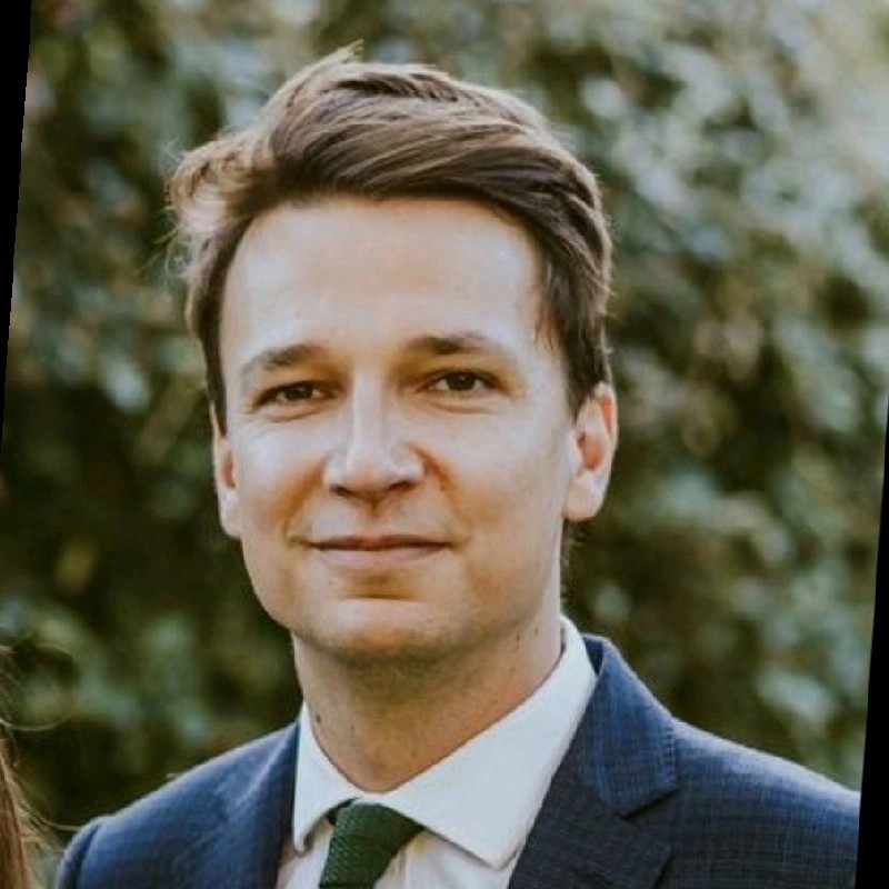 Quentin Allibert, Louvre Hotels Group